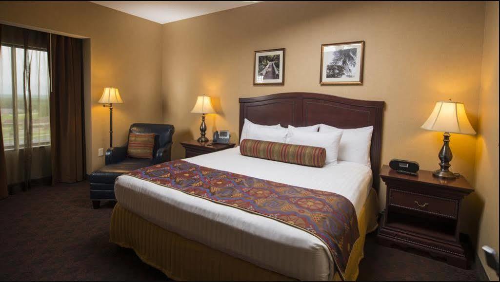 Cherokee Casino West Siloam Springs Resort Exterior photo